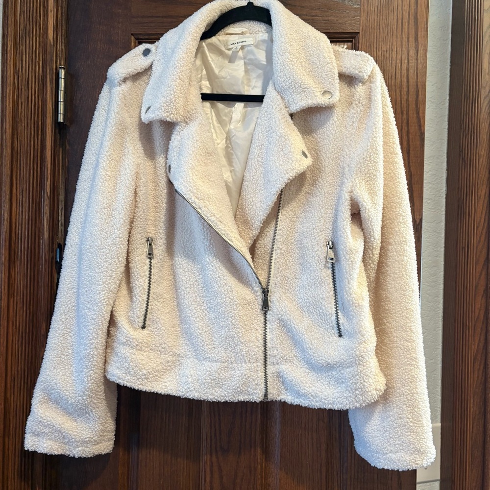 Max Studio $118 Faux Shearling Silver Zip Moto Jacket L EUC Ivory Streetwear - Picture 8 of 10